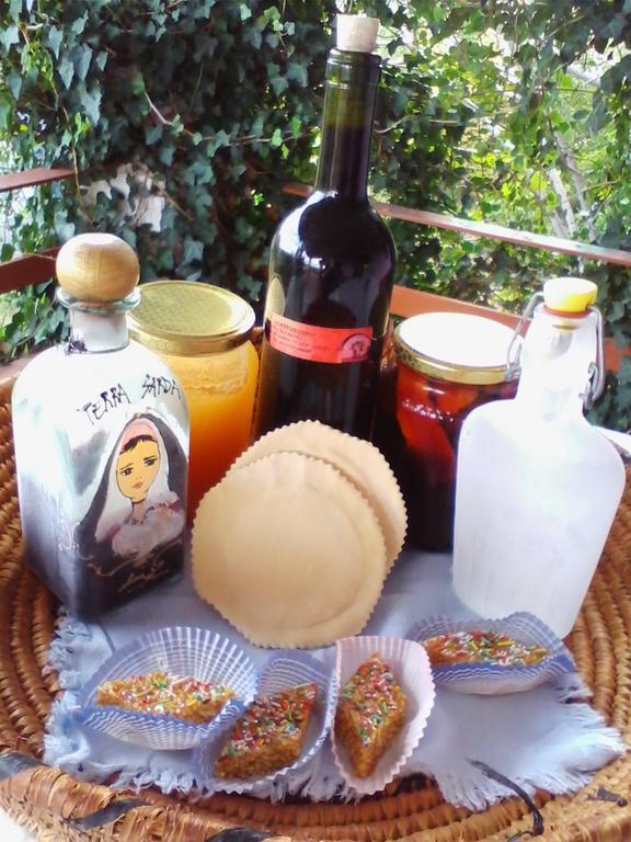 Farm Stay Gli Oleandri Loiri Porto San Paolo Esterno foto